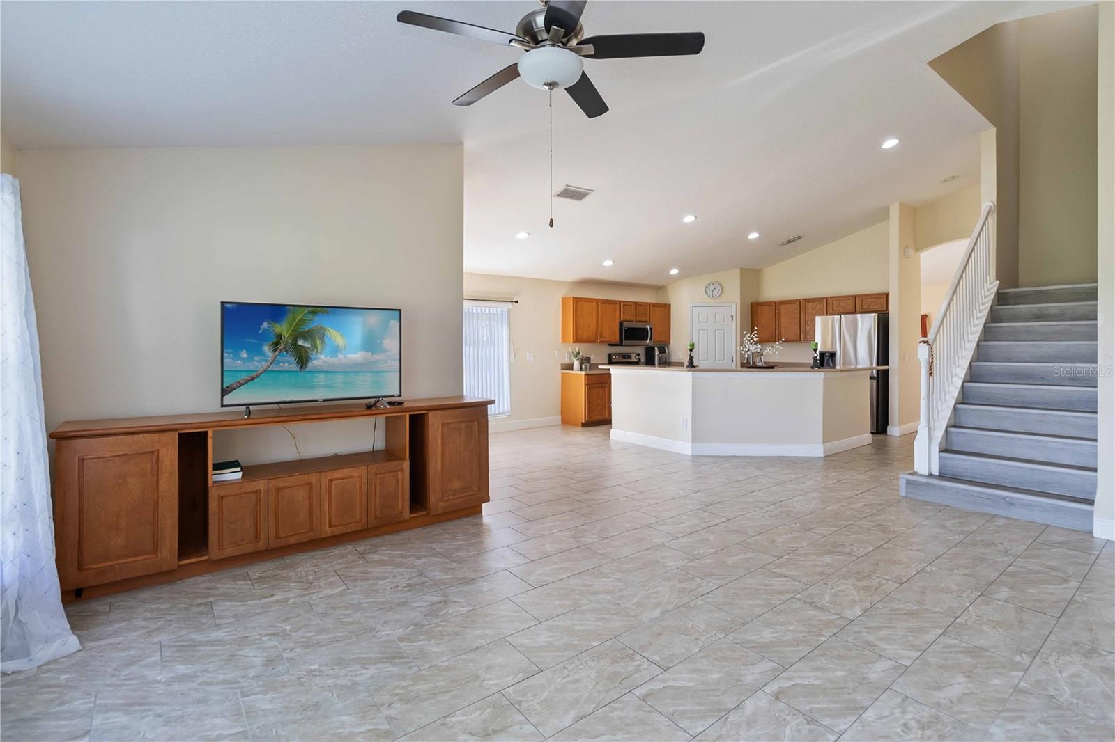 2327 ANDREWS VALLEY DR, KISSIMMEE, FL, 34758