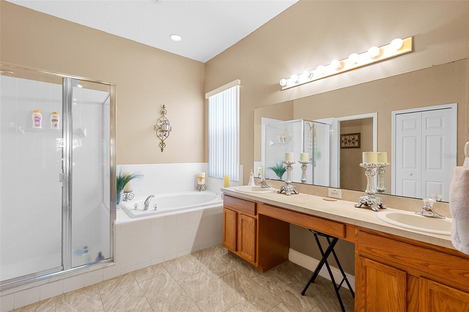 2327 ANDREWS VALLEY DR, KISSIMMEE, FL, 34758