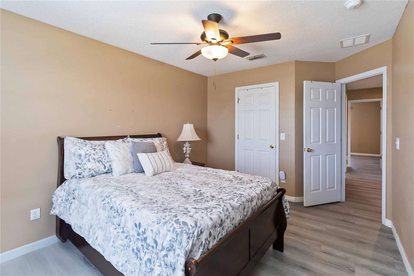 2327 ANDREWS VALLEY DR, KISSIMMEE, FL, 34758