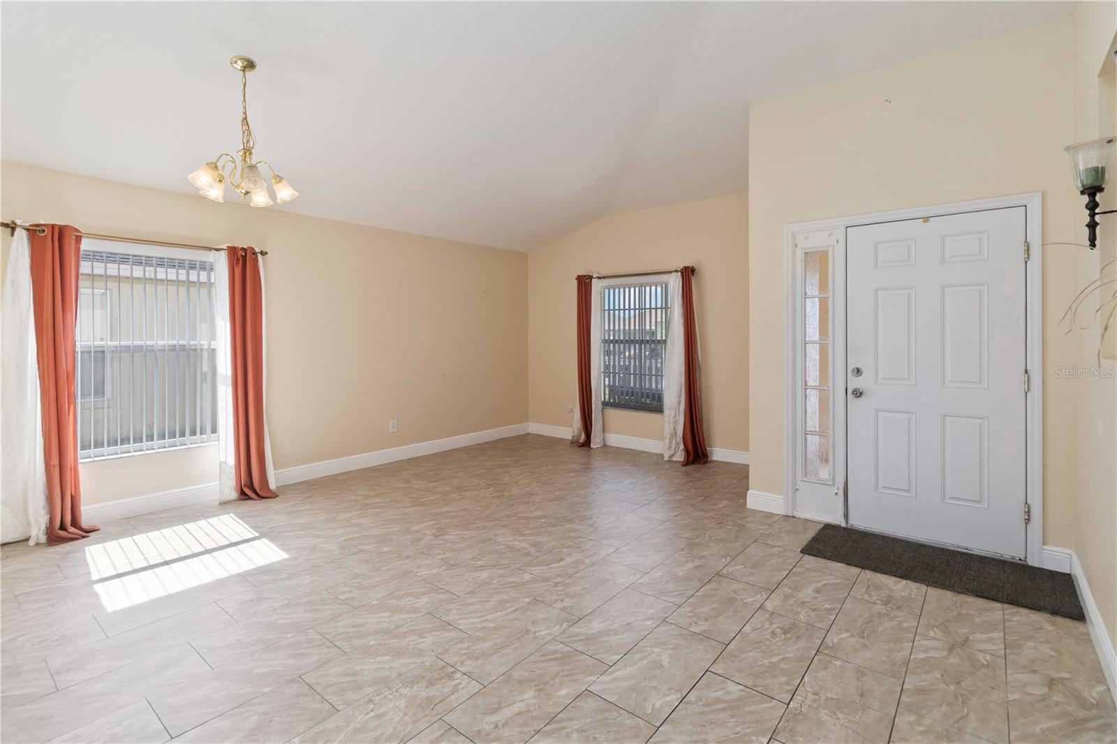 2327 ANDREWS VALLEY DR, KISSIMMEE, FL, 34758