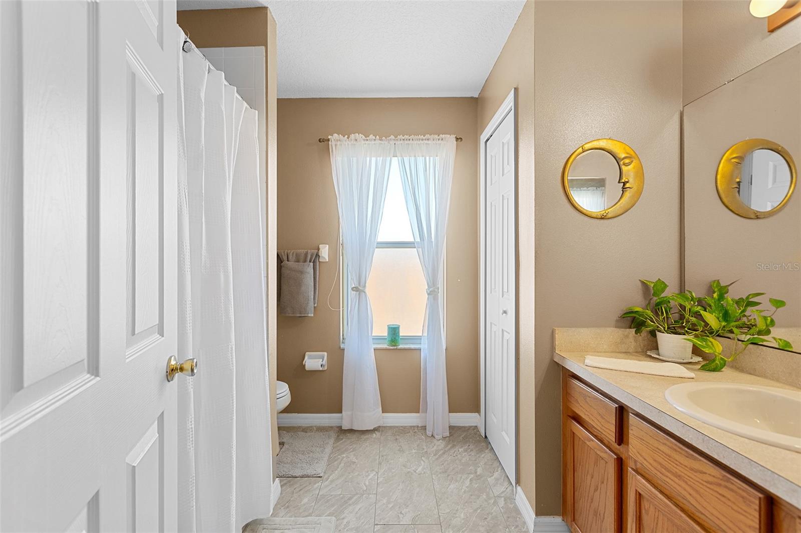 2327 ANDREWS VALLEY DR, KISSIMMEE, FL, 34758