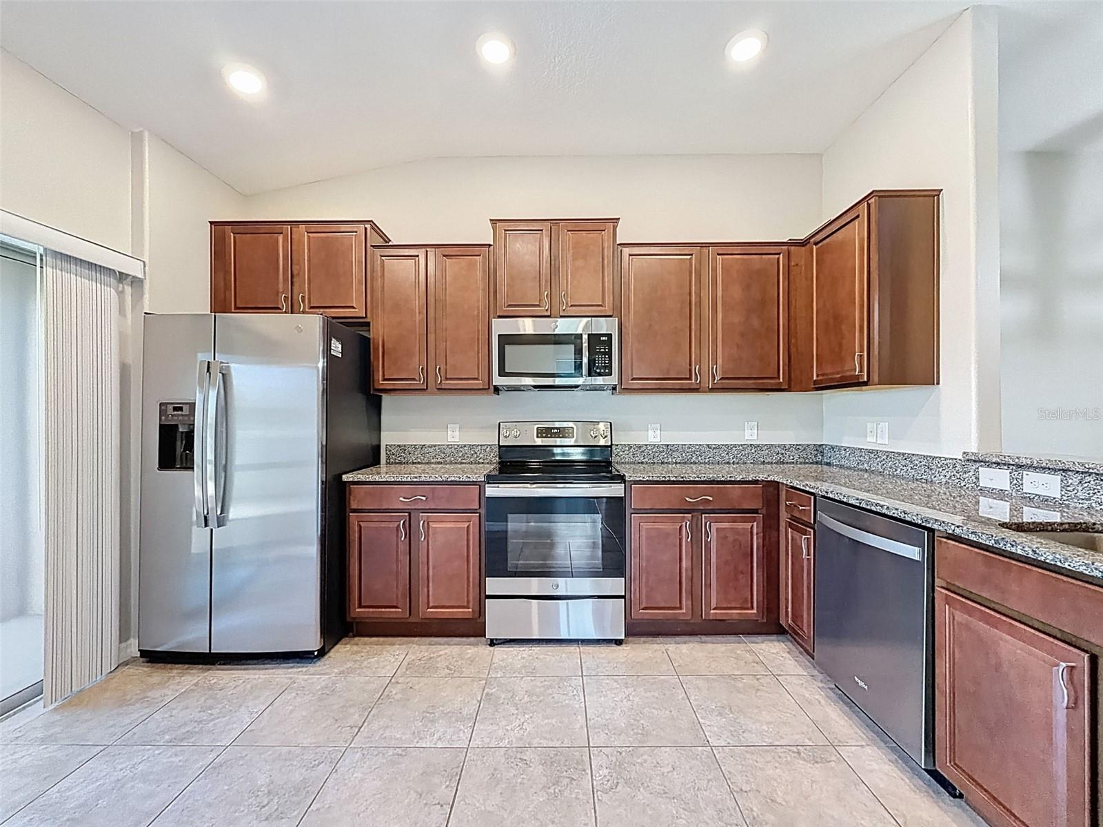 13243 CREST LAKE DR, HUDSON, FL, 34669