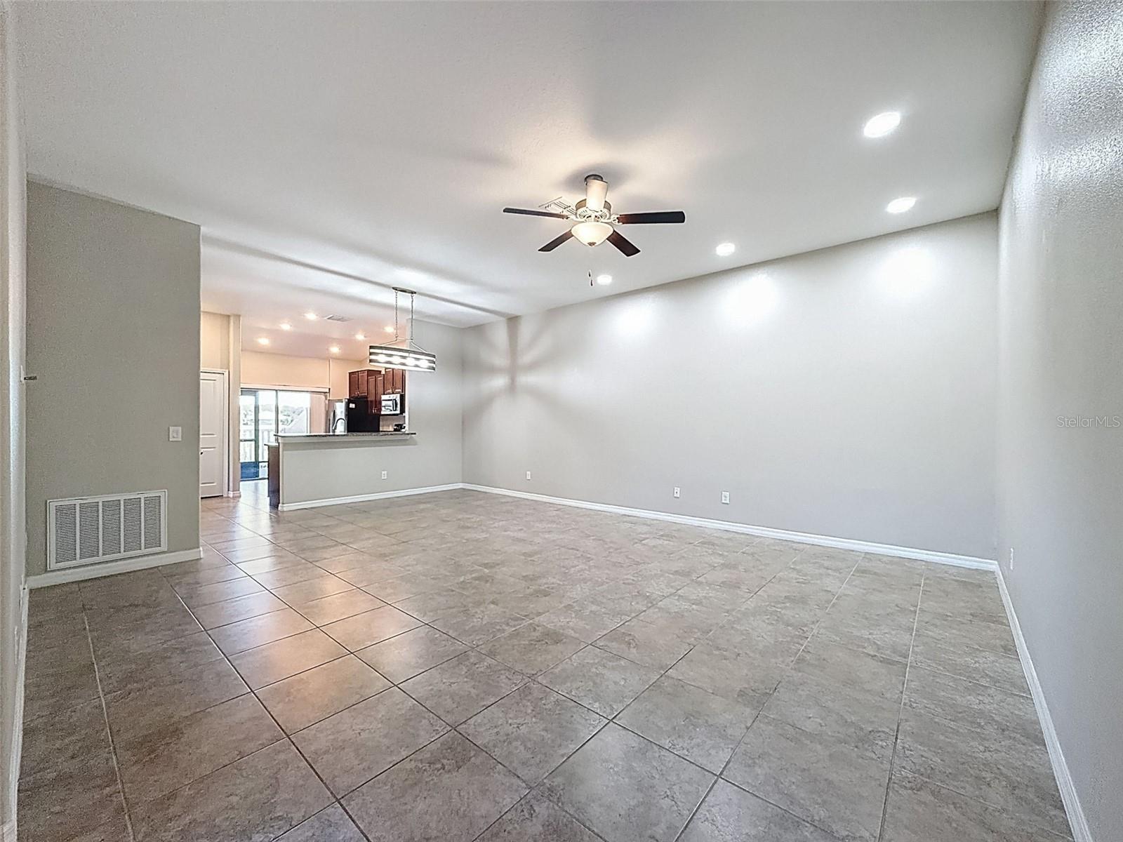 13243 CREST LAKE DR, HUDSON, FL, 34669