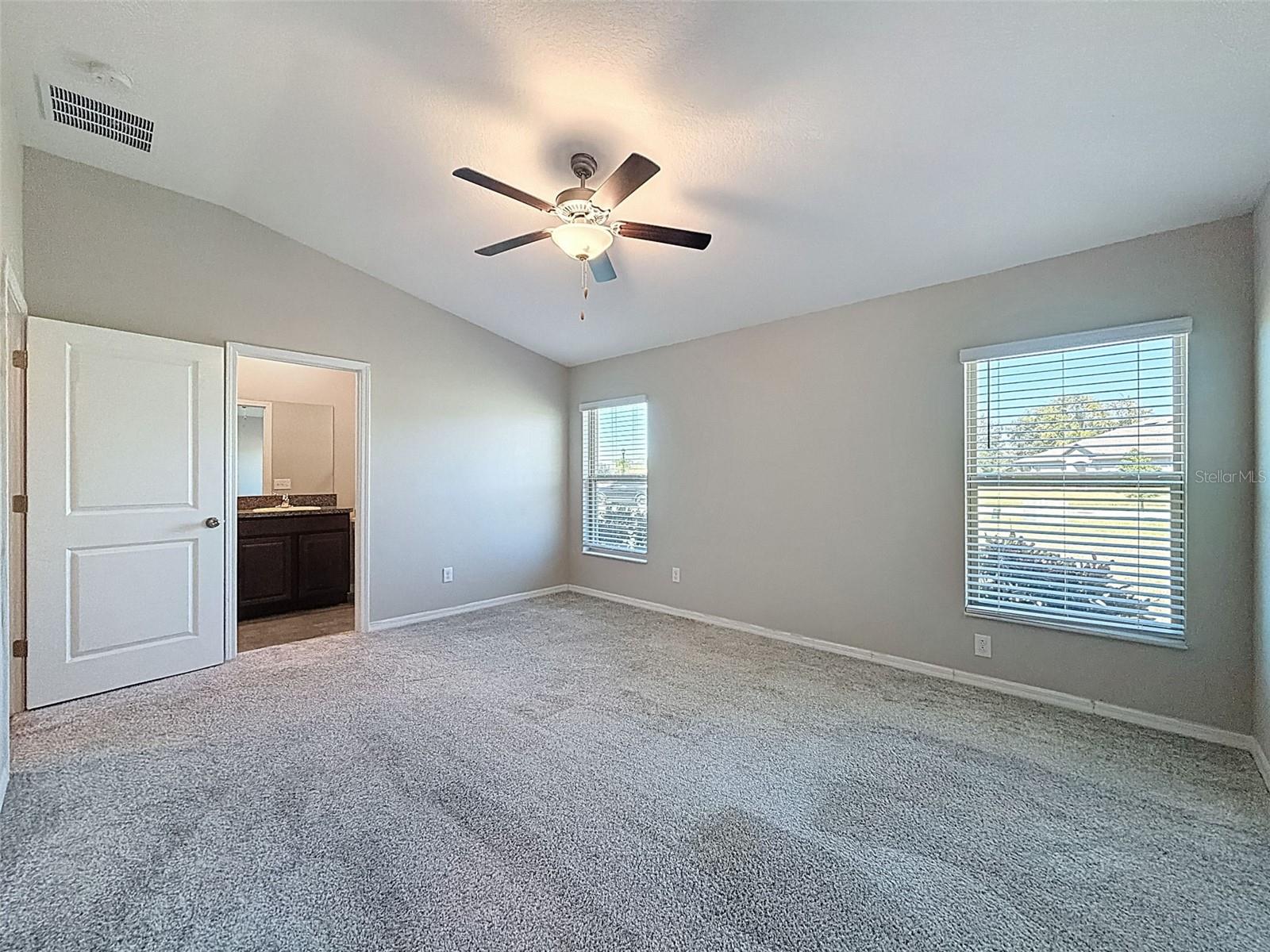 13243 CREST LAKE DR, HUDSON, FL, 34669