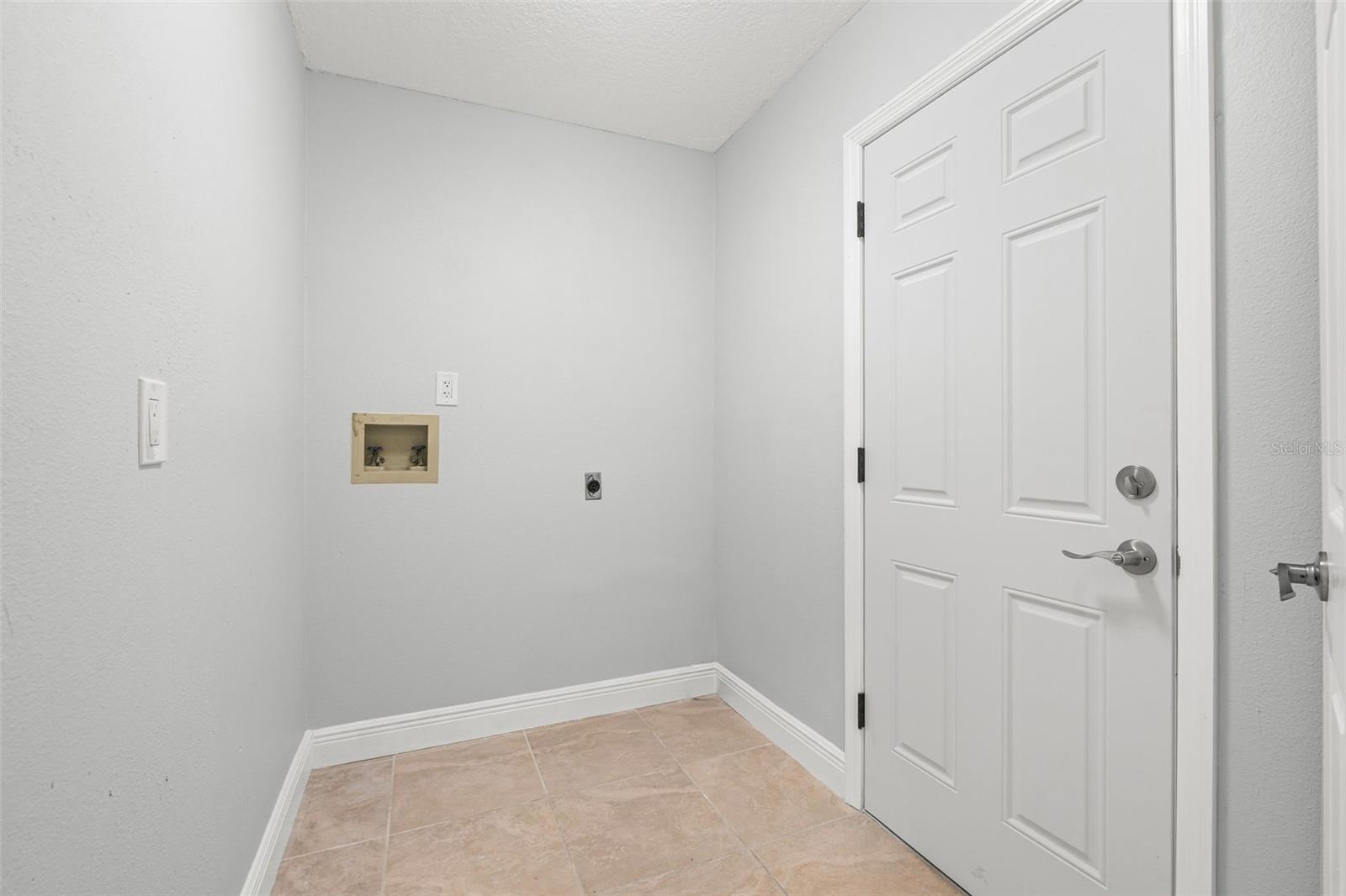 3708 40TH AVE W, BRADENTON, FL, 34205