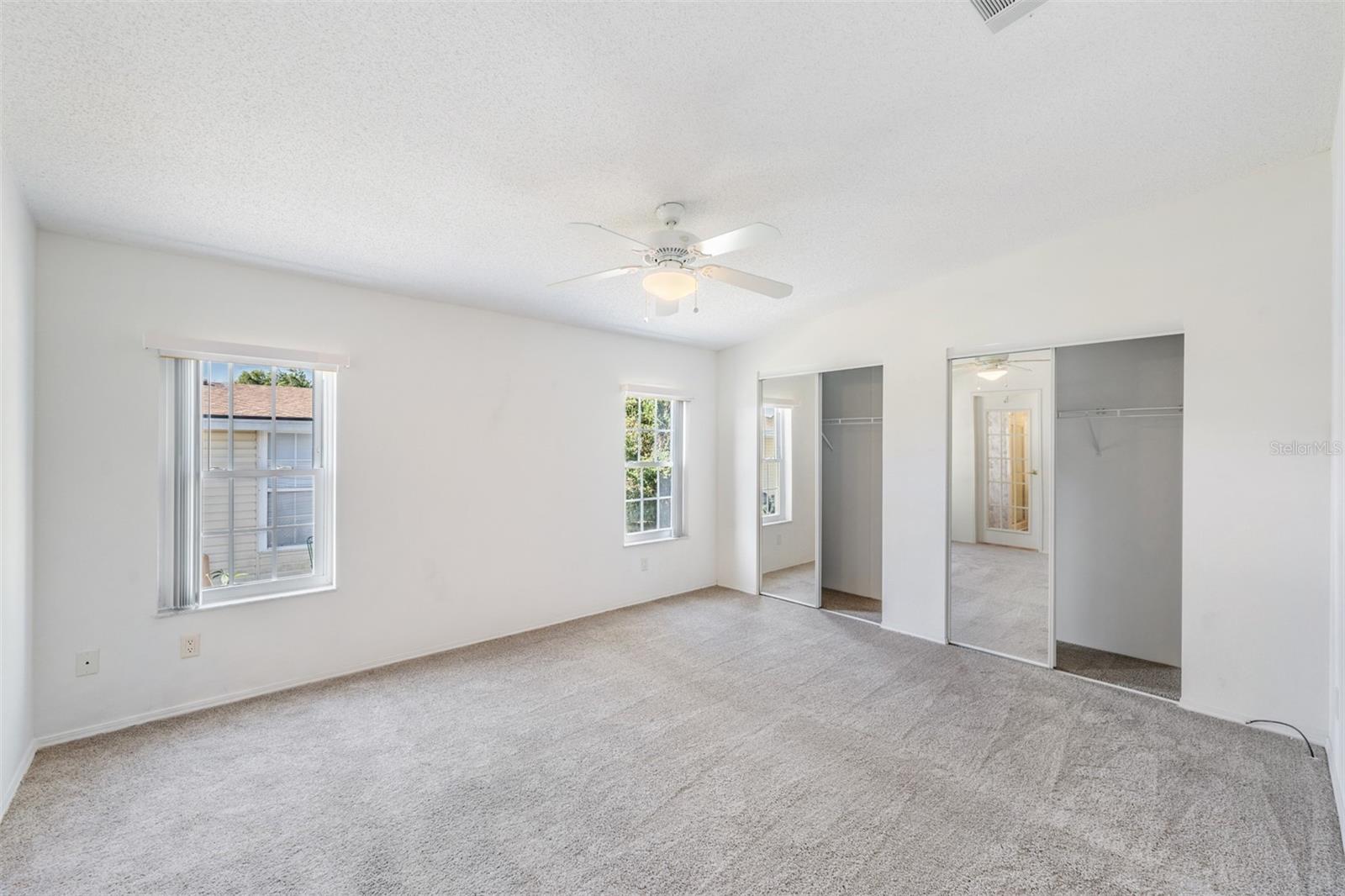 37422 NEUKOM AVE, ZEPHYRHILLS, FL, 33541