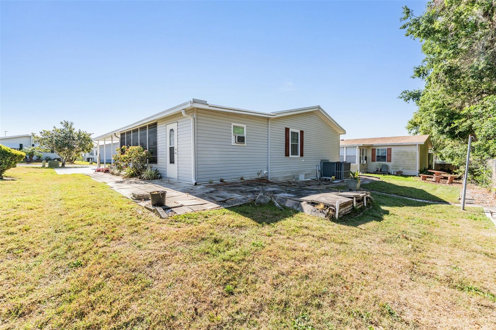 37422 NEUKOM AVE, ZEPHYRHILLS, FL, 33541