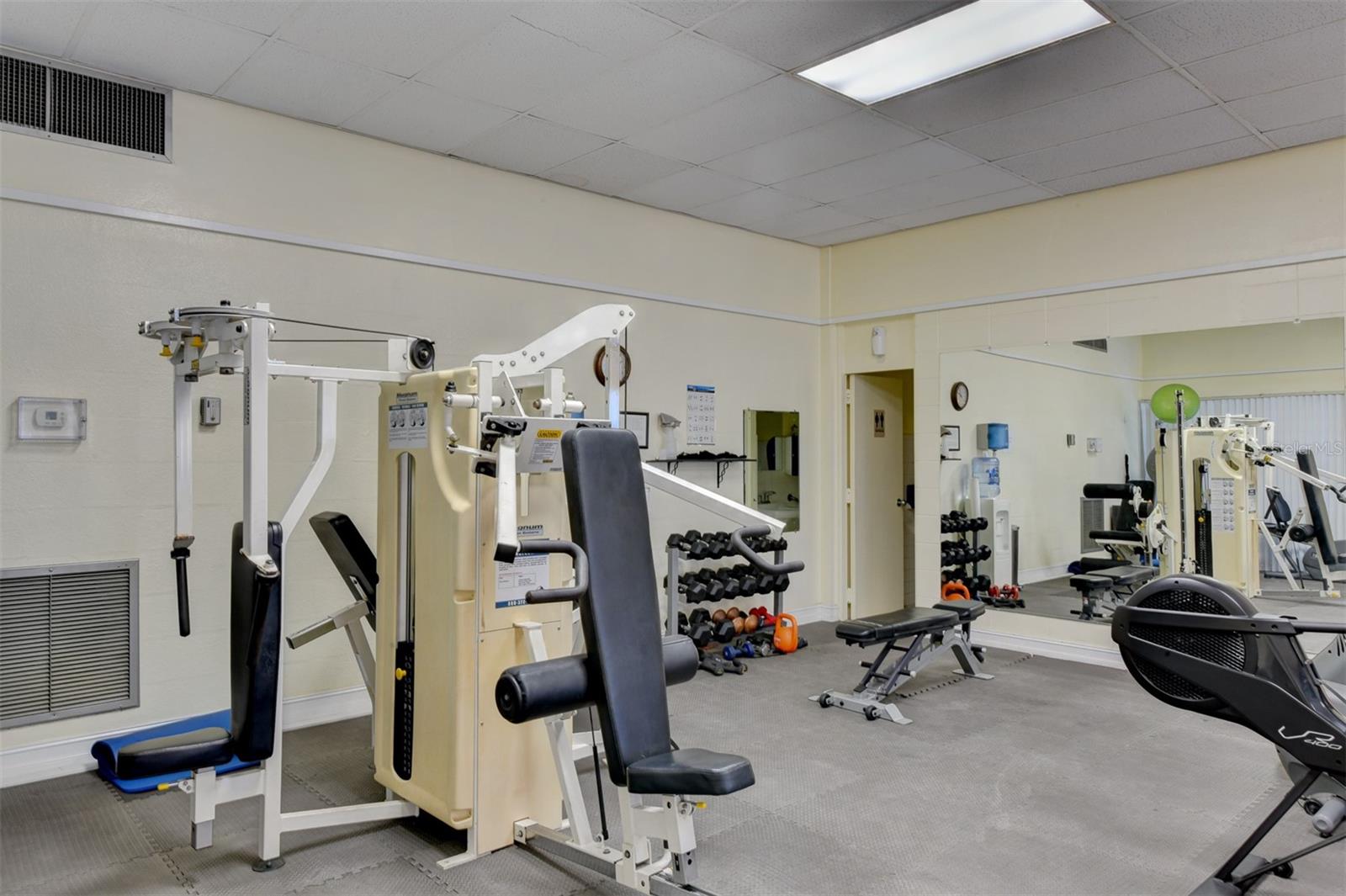 A4672324 Property Photo