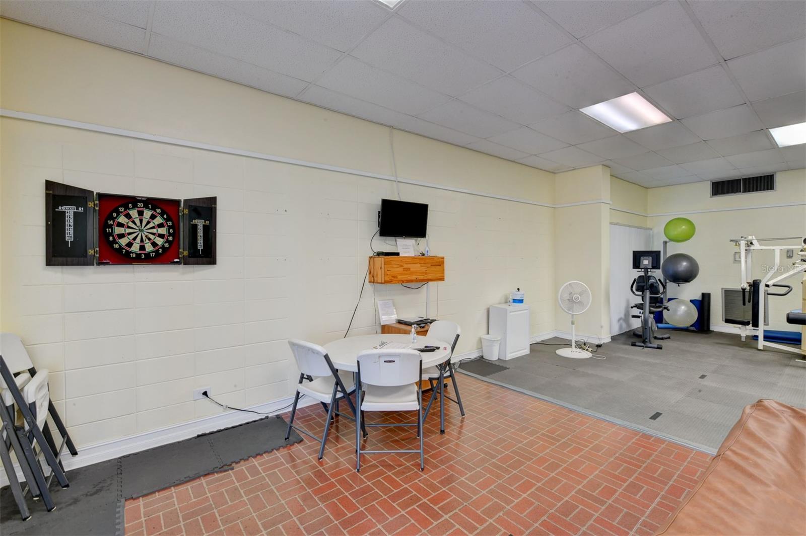 A4672324 Property Photo