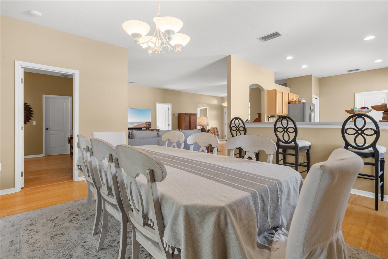 8860 FOUNDERS CIR, PALMETTO, FL, 34221