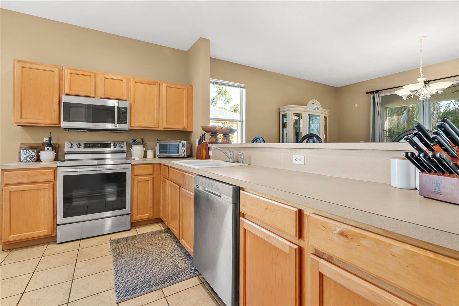 8860 FOUNDERS CIR, PALMETTO, FL, 34221