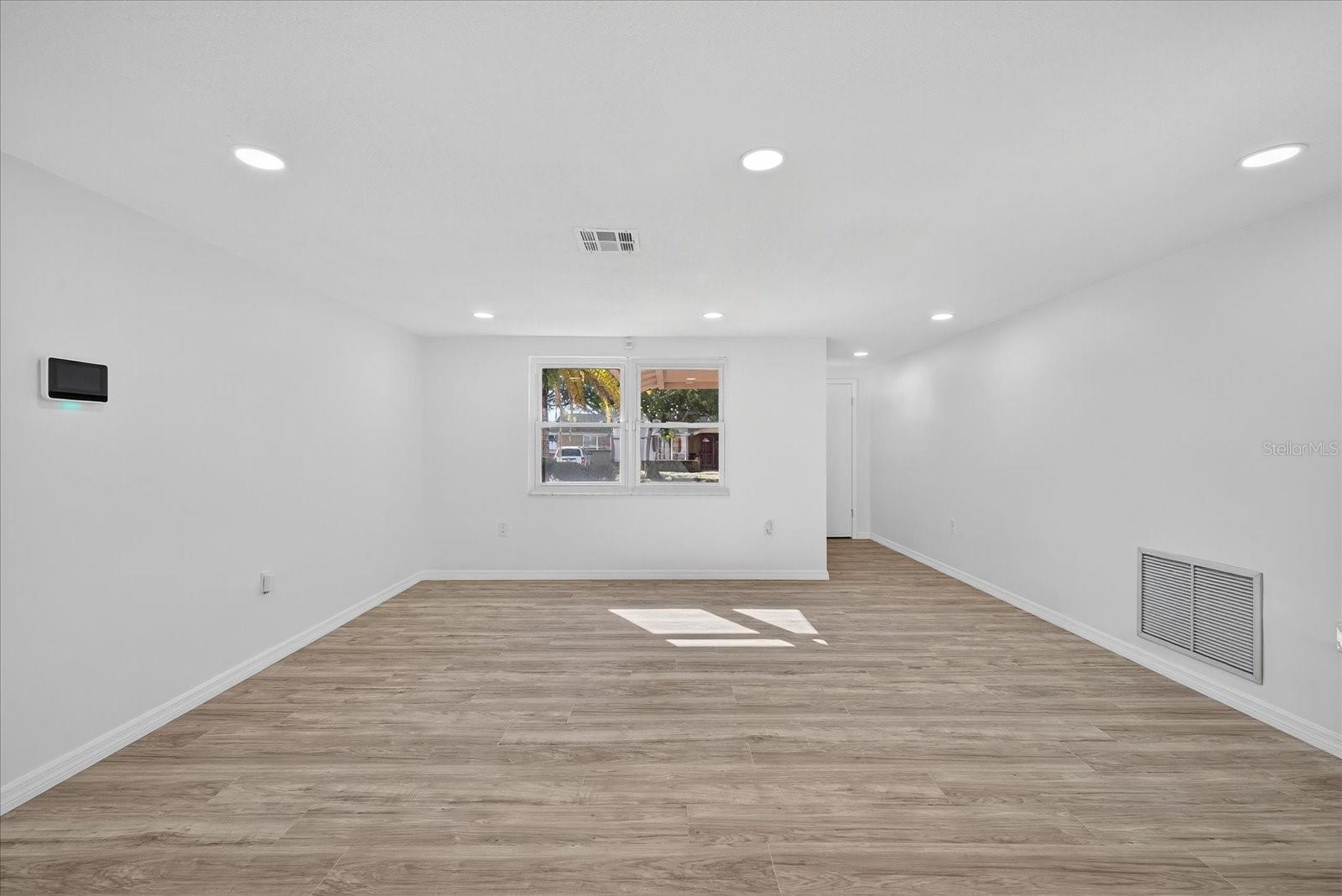 6923 TIERRA VERDE ST, PORT RICHEY, FL, 34668