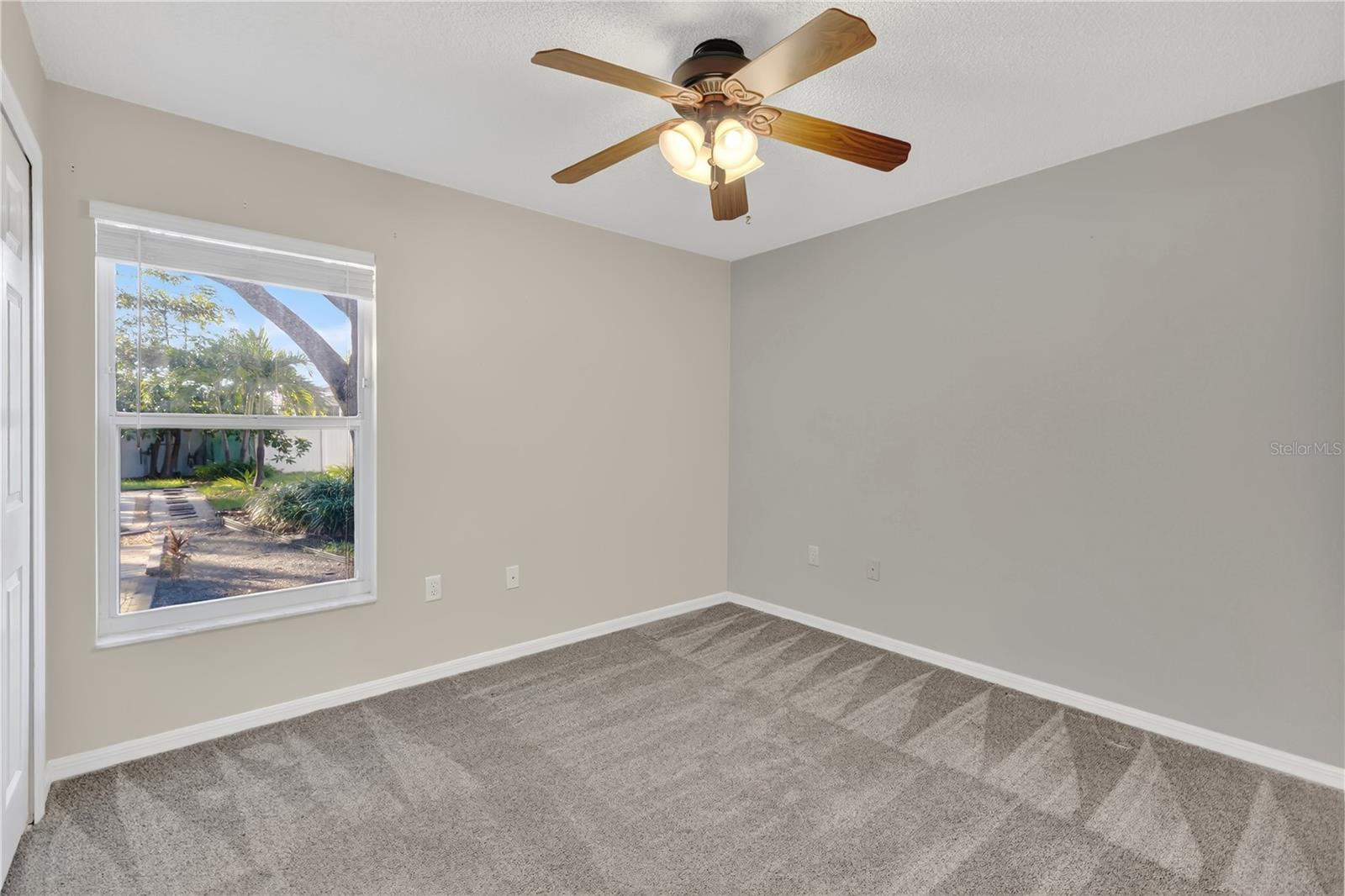 330 ROBBINS REST CIR, DAVENPORT, FL, 33896