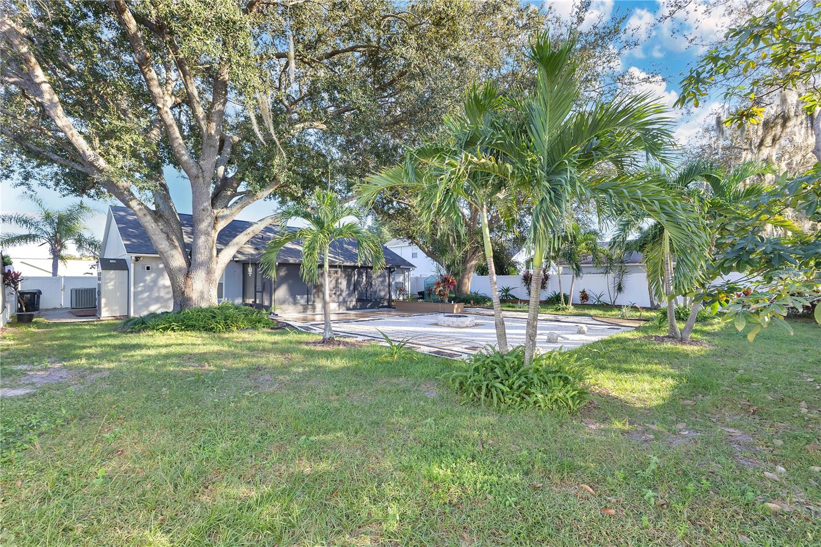 330 ROBBINS REST CIR, DAVENPORT, FL, 33896