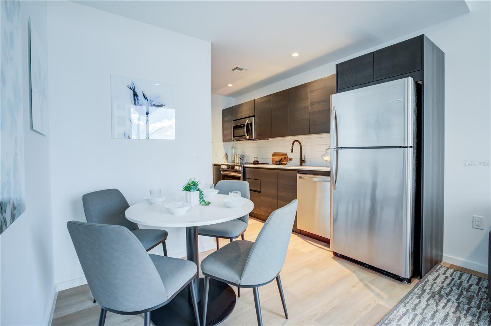 434 N ORANGE AVE, ORLANDO, FL, 32801