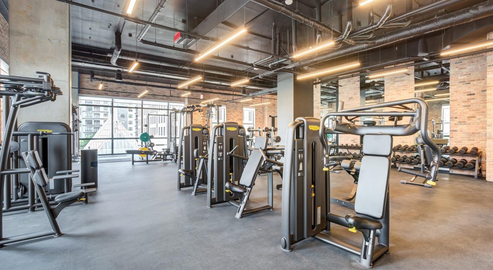 434 N ORANGE AVE, ORLANDO, FL, 32801