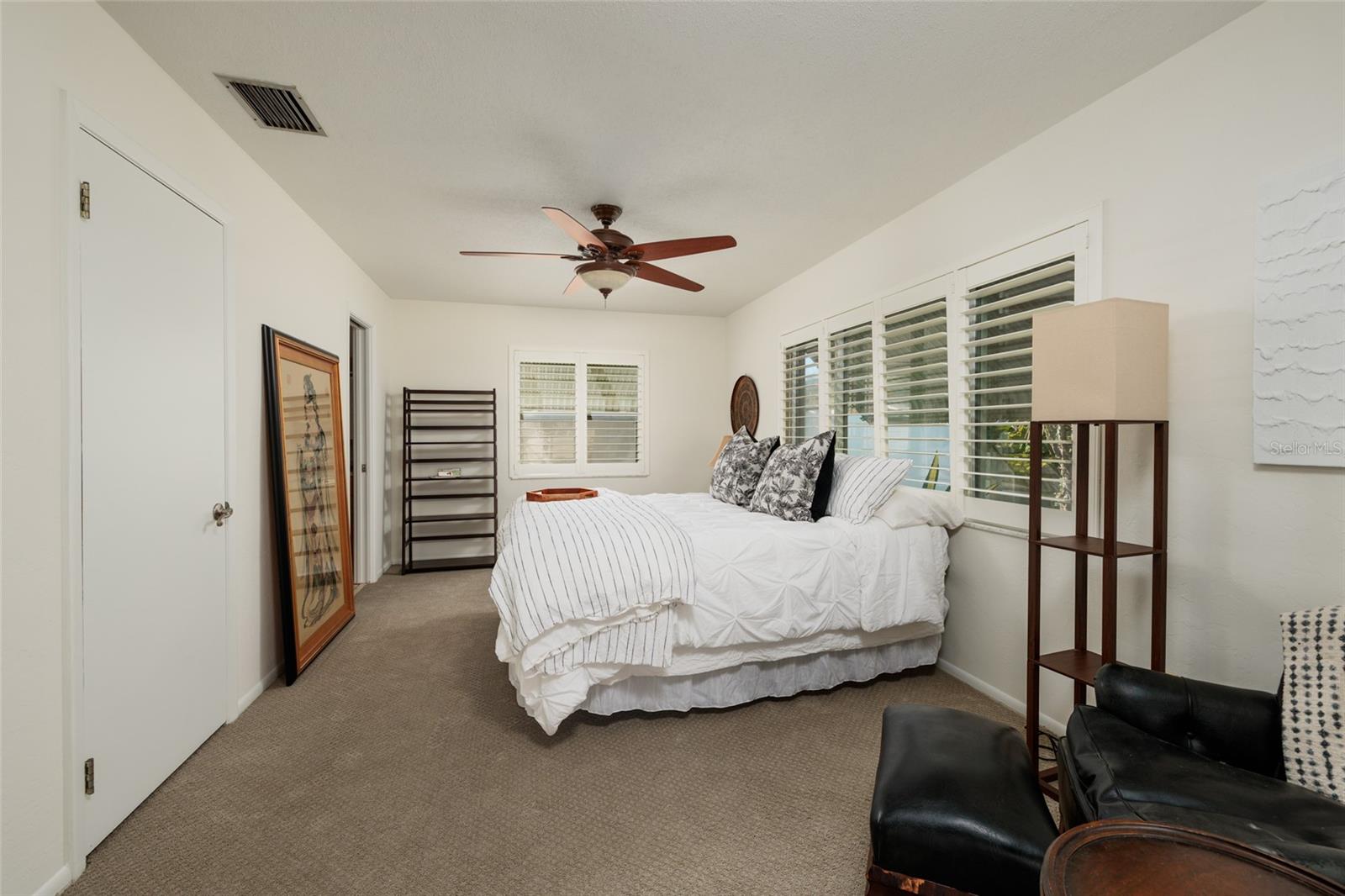 4380 55TH WAY N, KENNETH CITY, FL, 33709