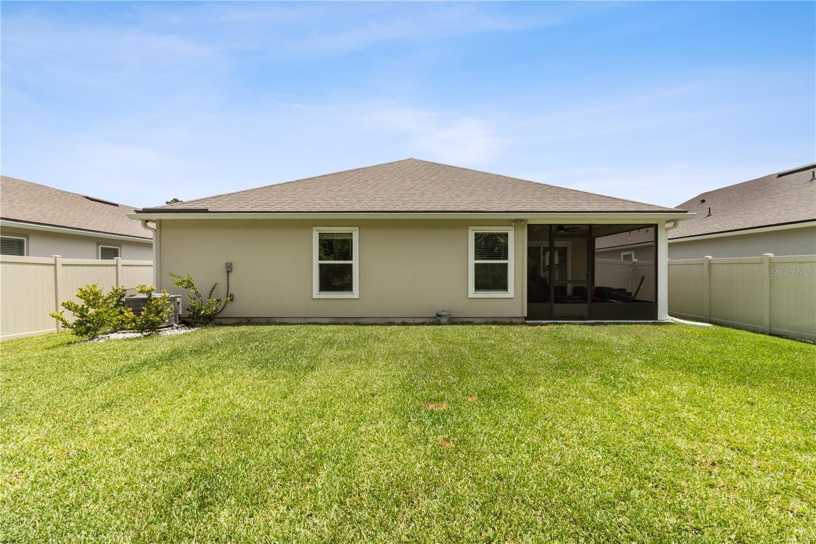 65688 EDGEWATER DR, YULEE, FL, 32097