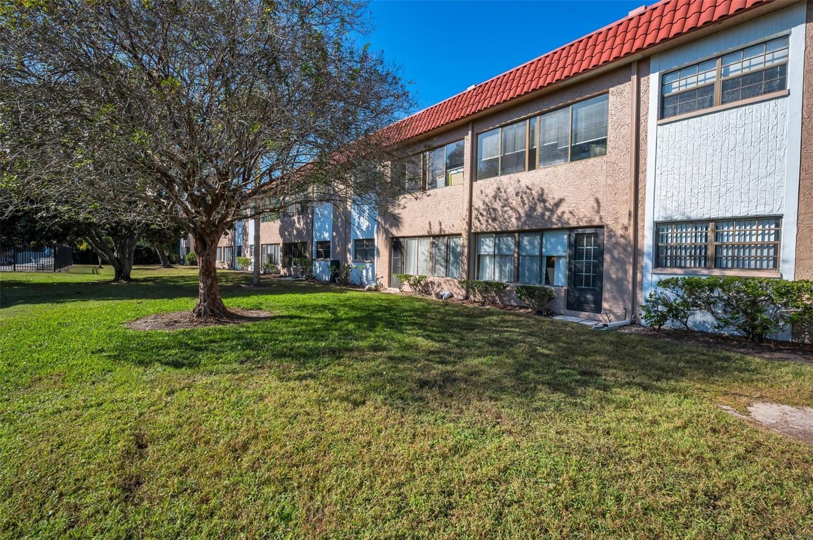 1750 BELLEAIR FOREST DR #A7, BELLEAIR, FL, 33756