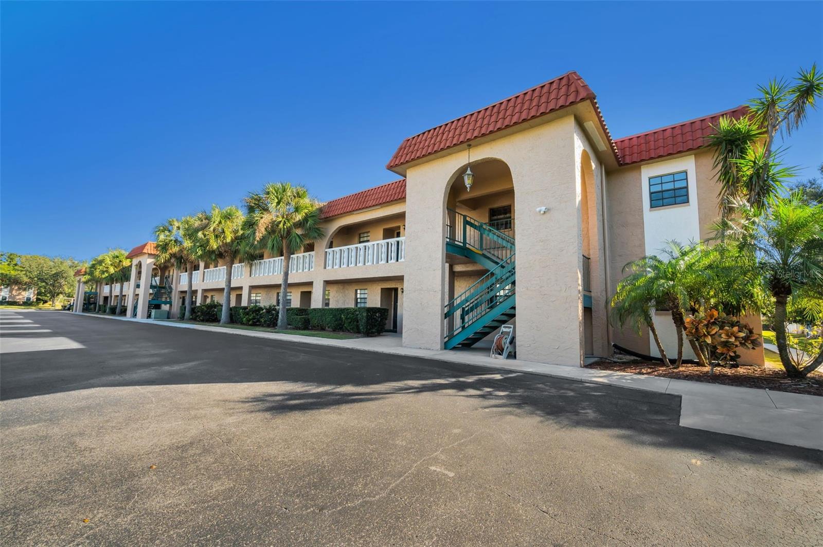 1750 BELLEAIR FOREST DR #A7, BELLEAIR, FL, 33756