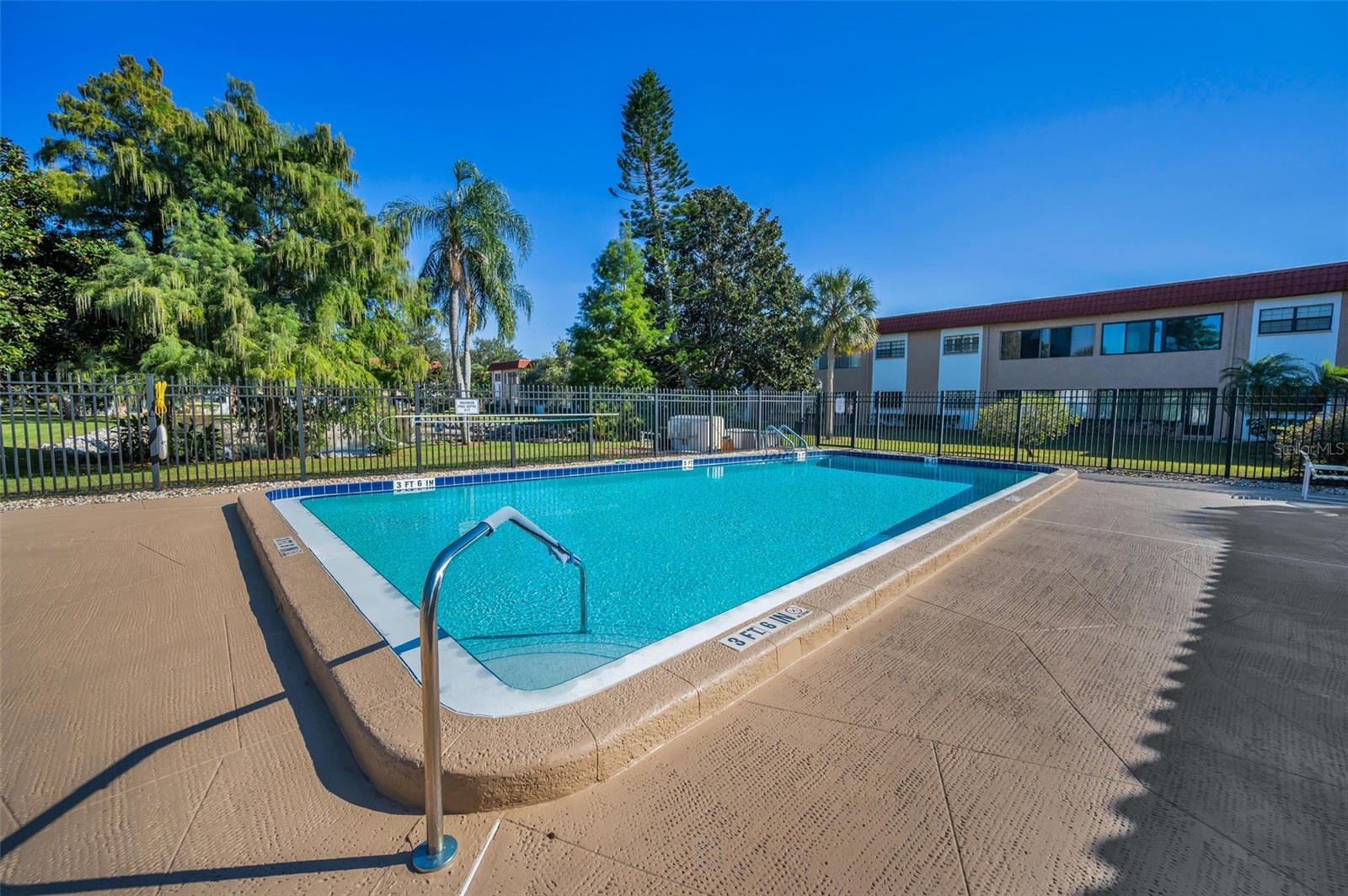 1750 BELLEAIR FOREST DR #A7, BELLEAIR, FL, 33756