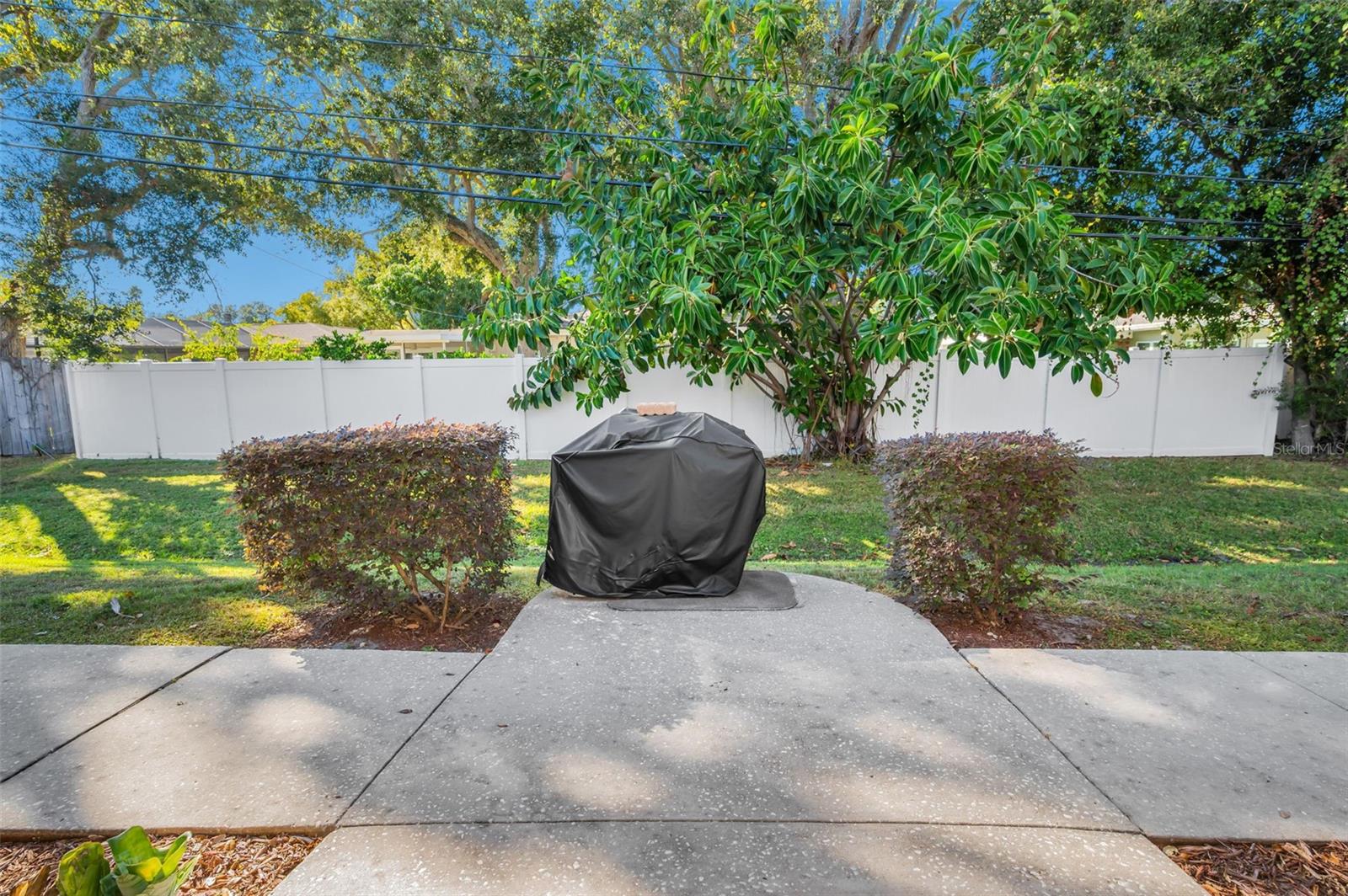 1750 BELLEAIR FOREST DR #A7, BELLEAIR, FL, 33756