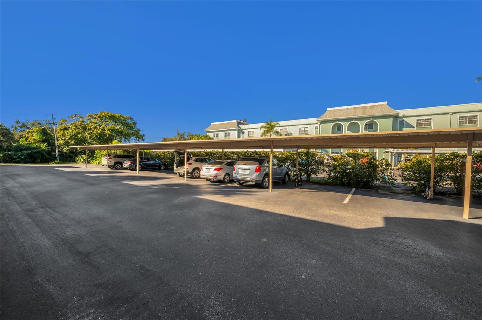 1750 BELLEAIR FOREST DR #A7, BELLEAIR, FL, 33756