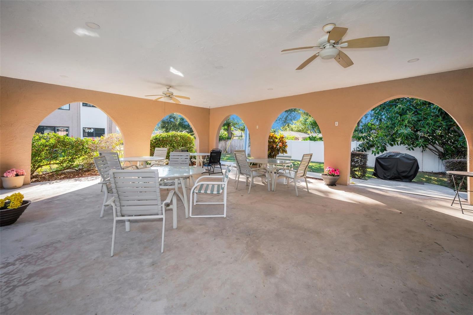 1750 BELLEAIR FOREST DR #A7, BELLEAIR, FL, 33756