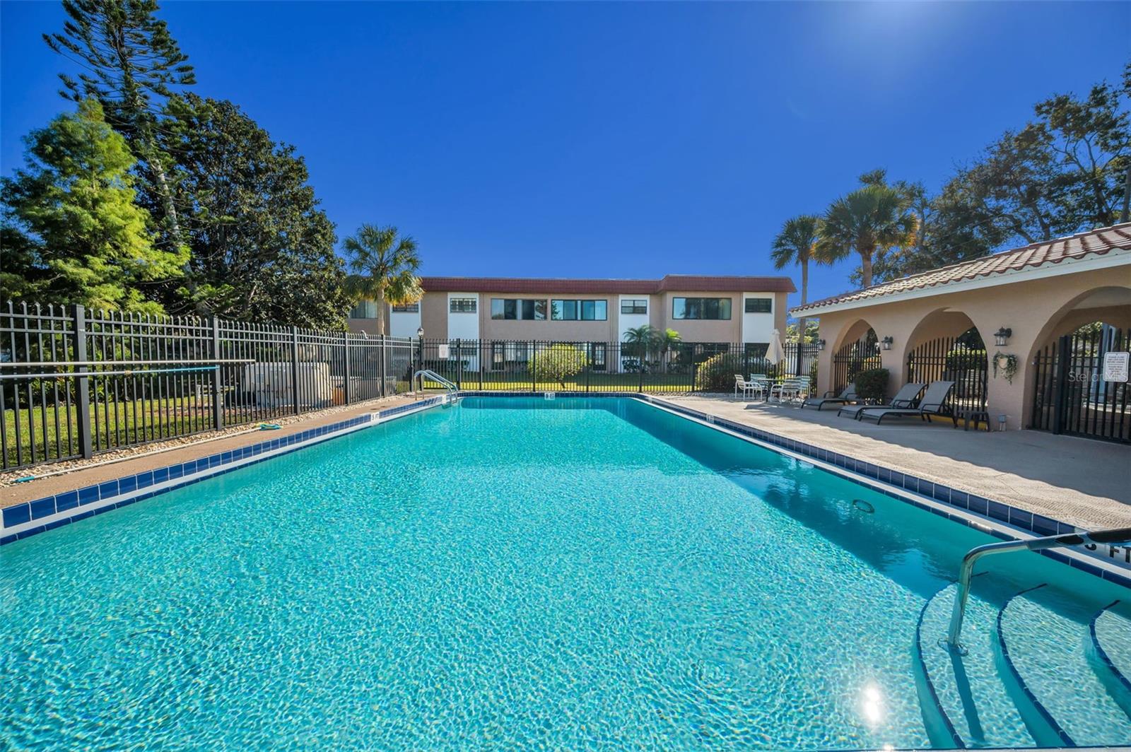 1750 BELLEAIR FOREST DR #A7, BELLEAIR, FL, 33756