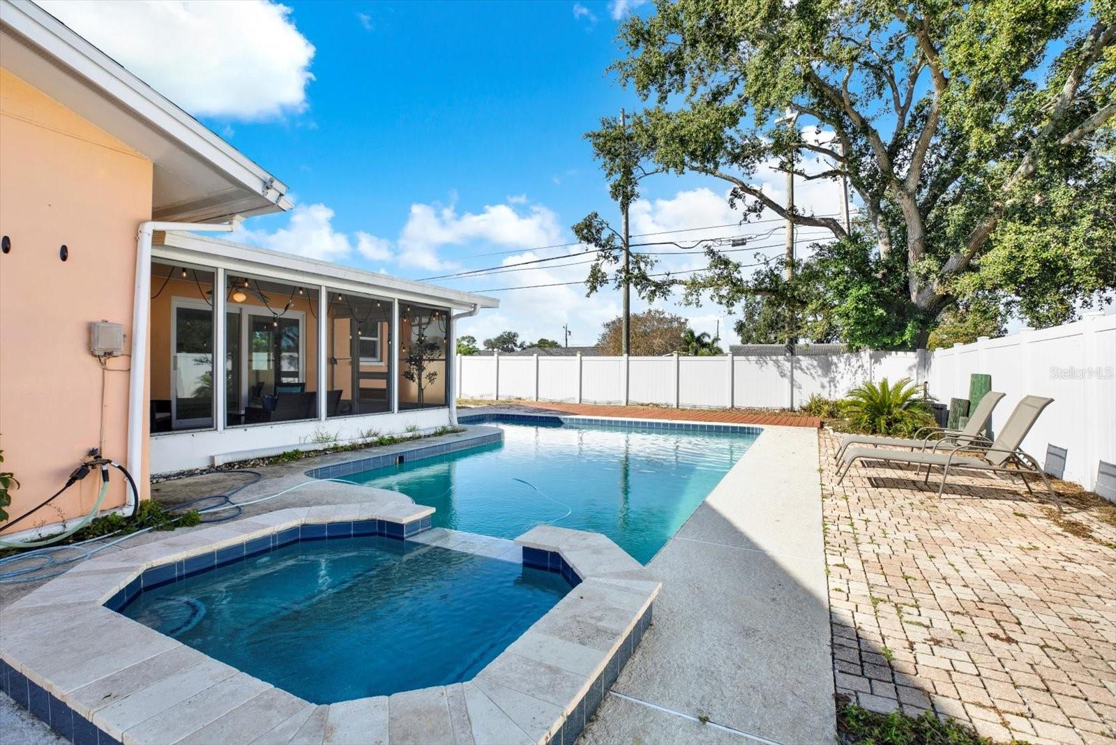 13697 SAN RAFAEL DR, LARGO, FL, 33774