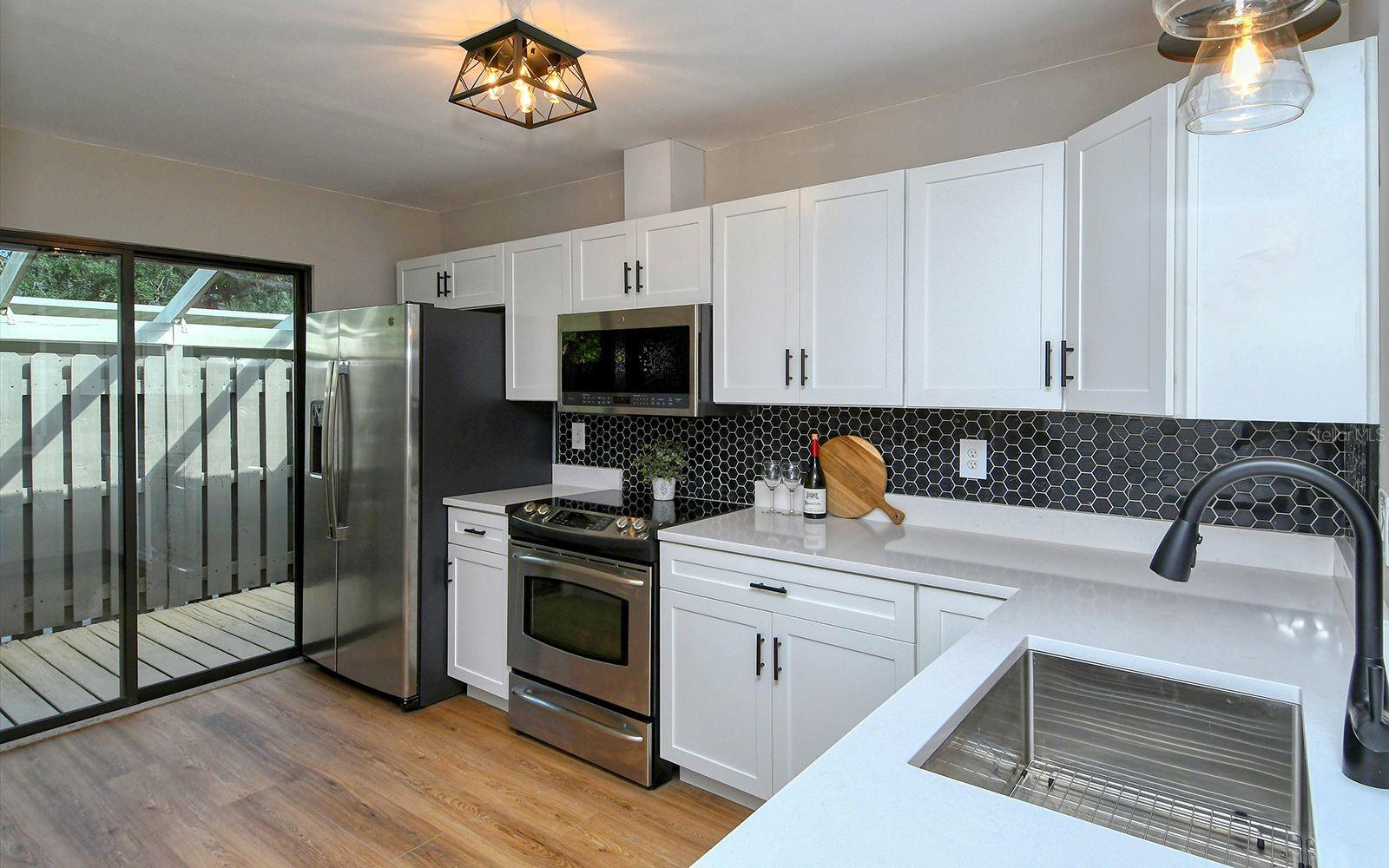 5603 SUMMER SIDE LN #44A, SARASOTA, FL, 34231