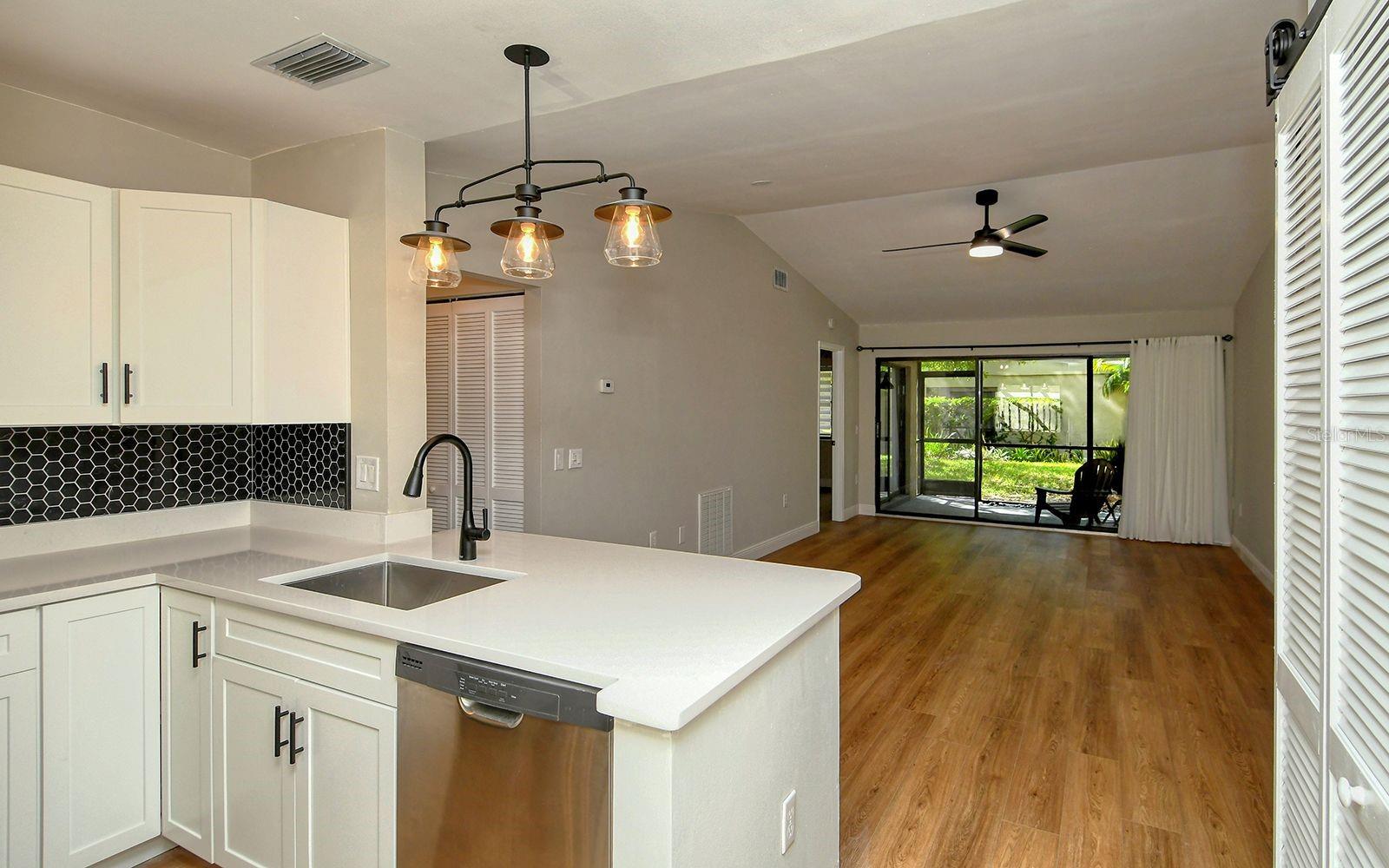 5603 SUMMER SIDE LN #44A, SARASOTA, FL, 34231