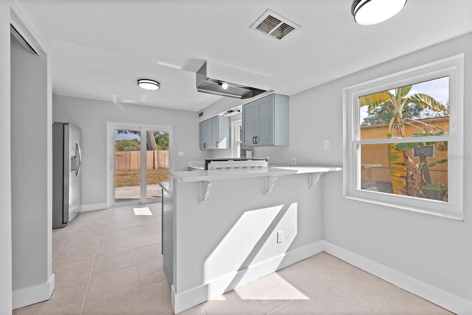 8737 N TANGERINE PL, TAMPA, FL, 33617