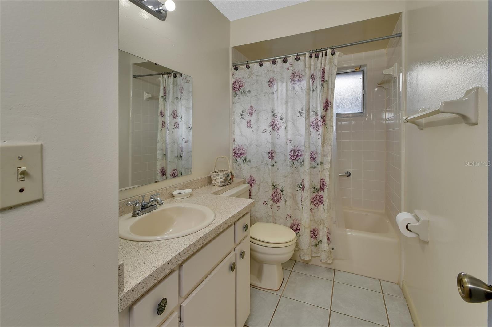 1622 OAKLAND DR, DELTONA, FL, 32738