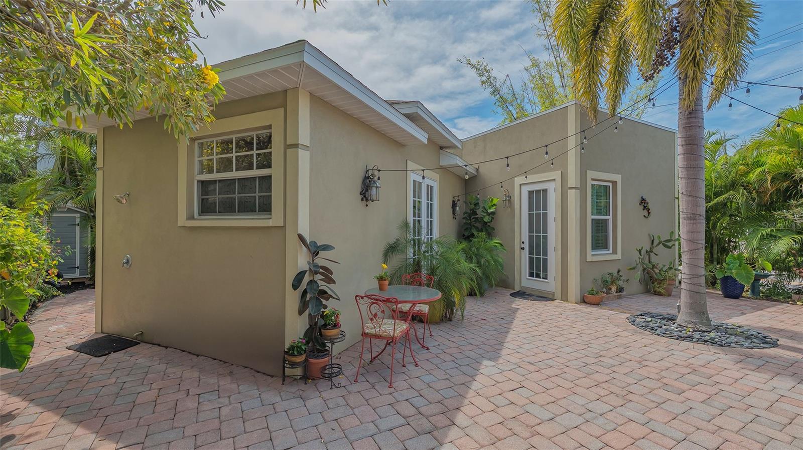 640 N OSPREY AVE, SARASOTA, FL, 34236