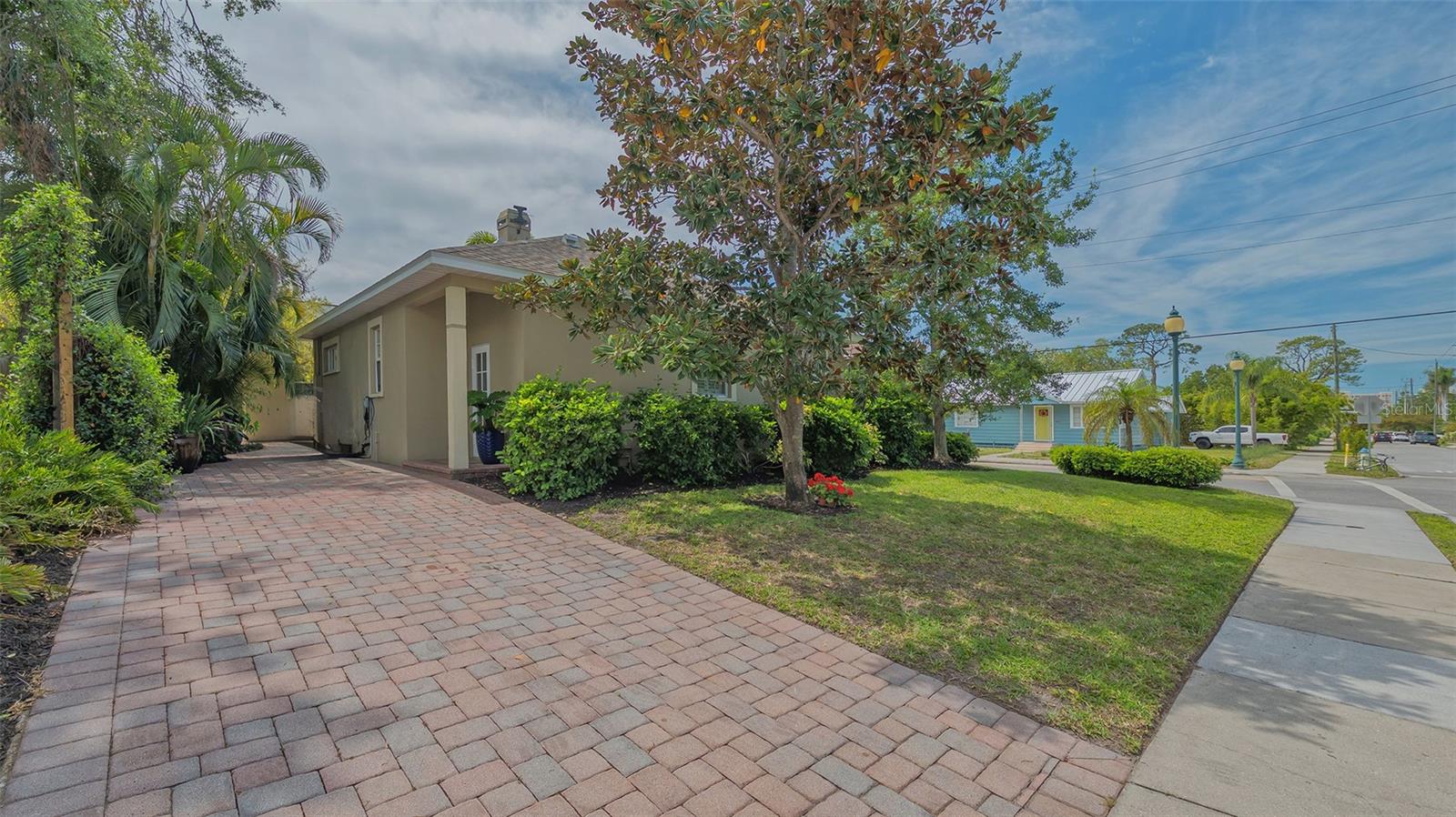 640 N OSPREY AVE, SARASOTA, FL, 34236