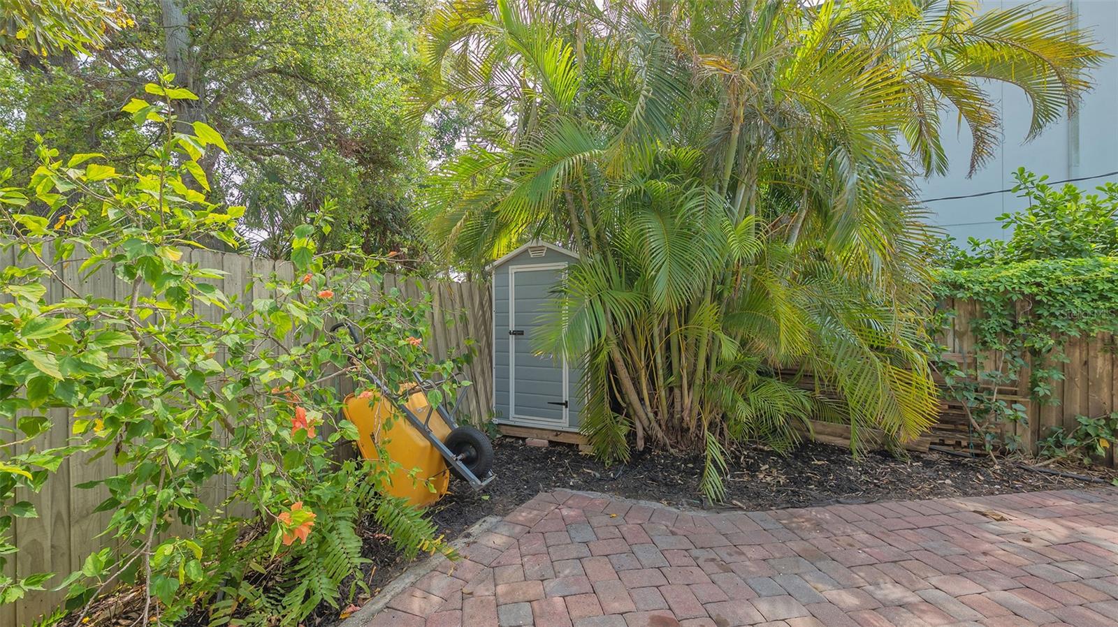 640 N OSPREY AVE, SARASOTA, FL, 34236