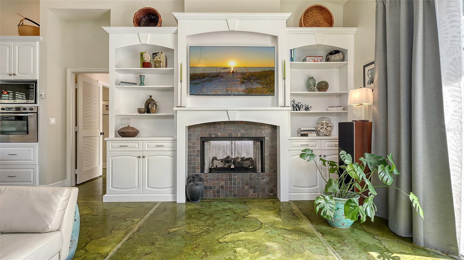 640 N OSPREY AVE, SARASOTA, FL, 34236