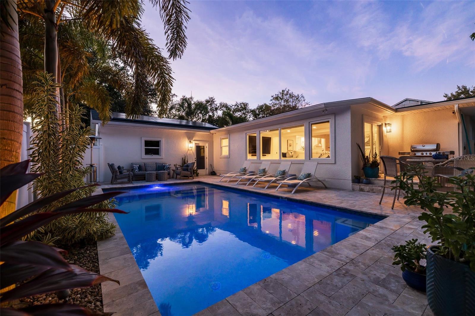 176 25TH AVE N, ST PETERSBURG, FL, 33704