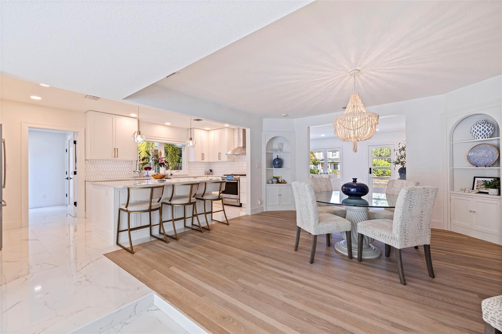 176 25TH AVE N, ST PETERSBURG, FL, 33704