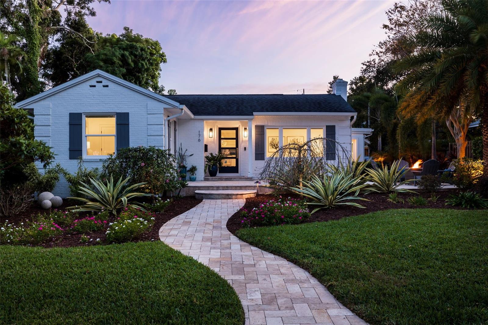 176 25TH AVE N, ST PETERSBURG, FL, 33704