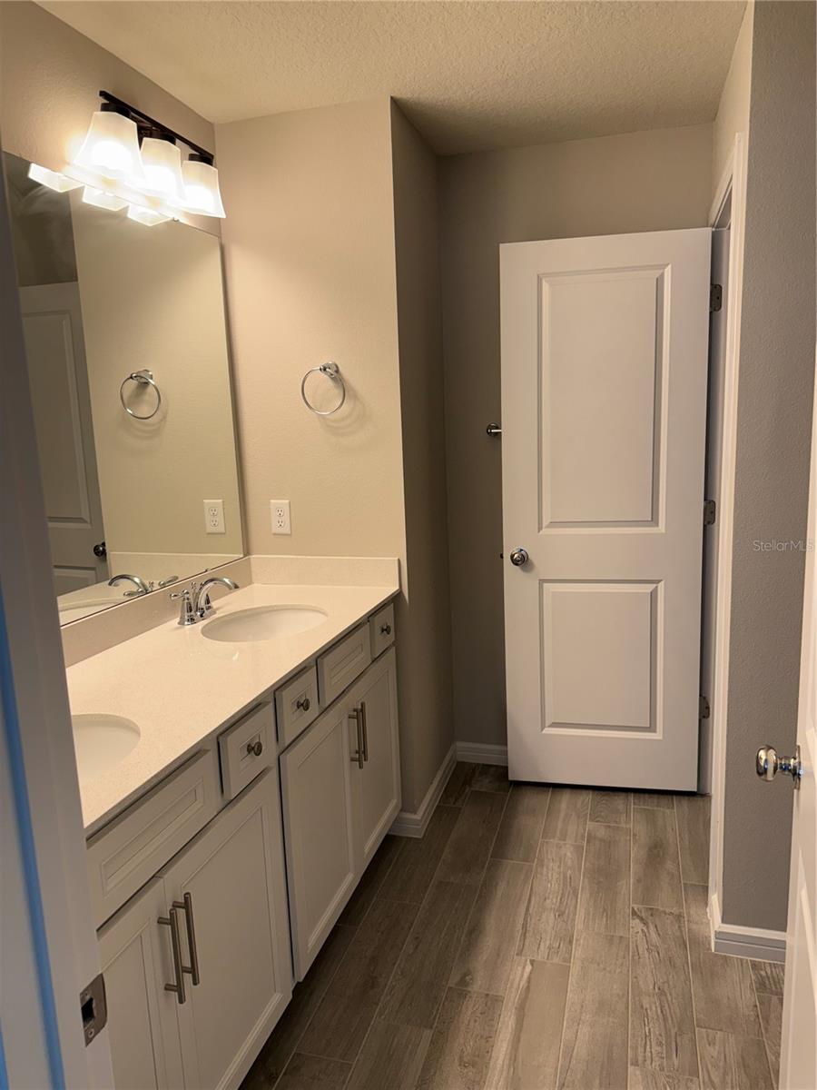 14211 LANIKAI BEACH DR, ORLANDO, FL, 32827