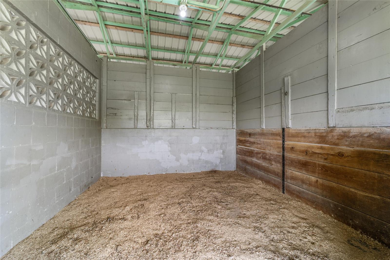 17176 N US HIGHWAY 441, REDDICK, FL, 32686