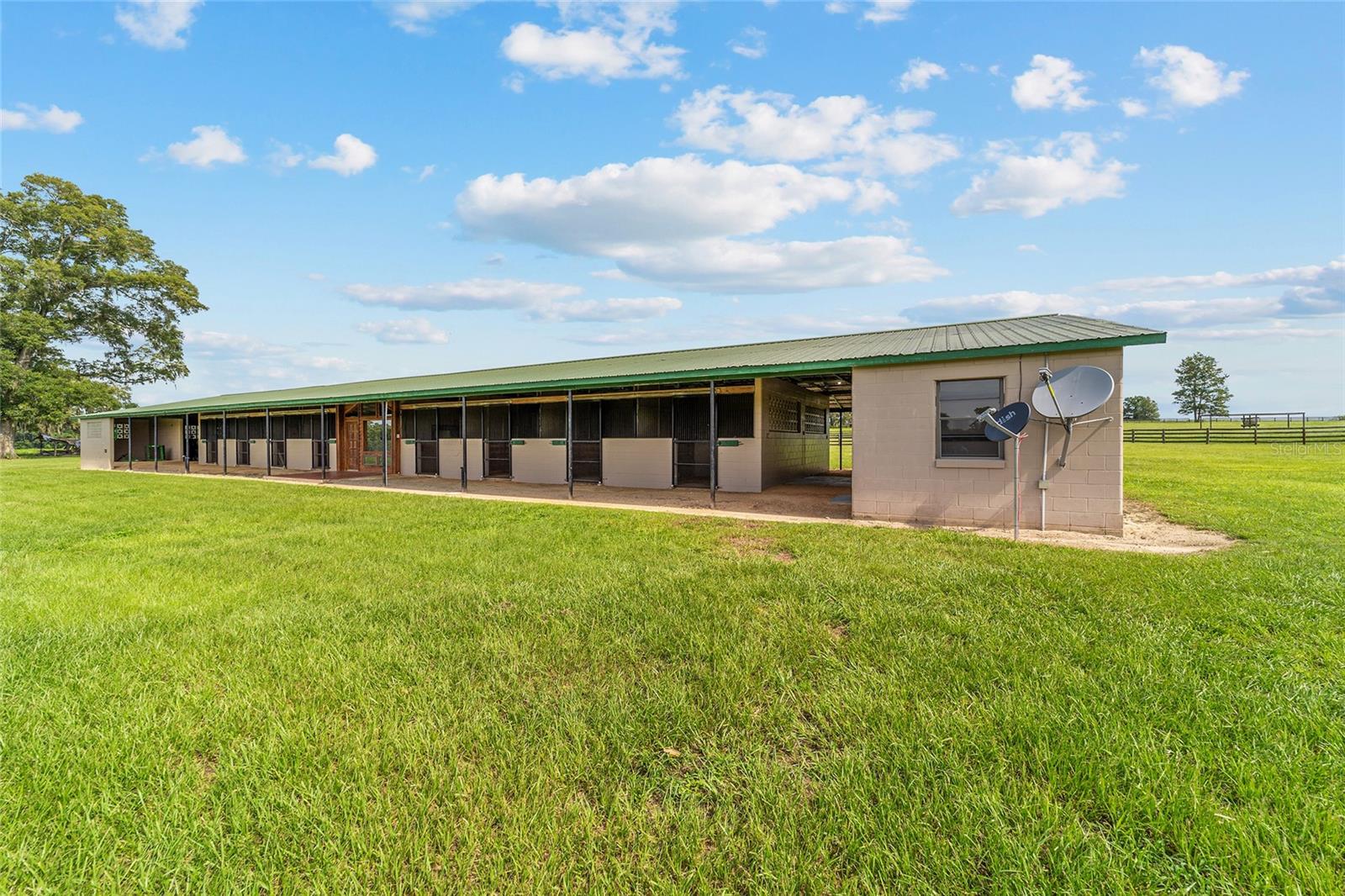 17176 N US HIGHWAY 441, REDDICK, FL, 32686