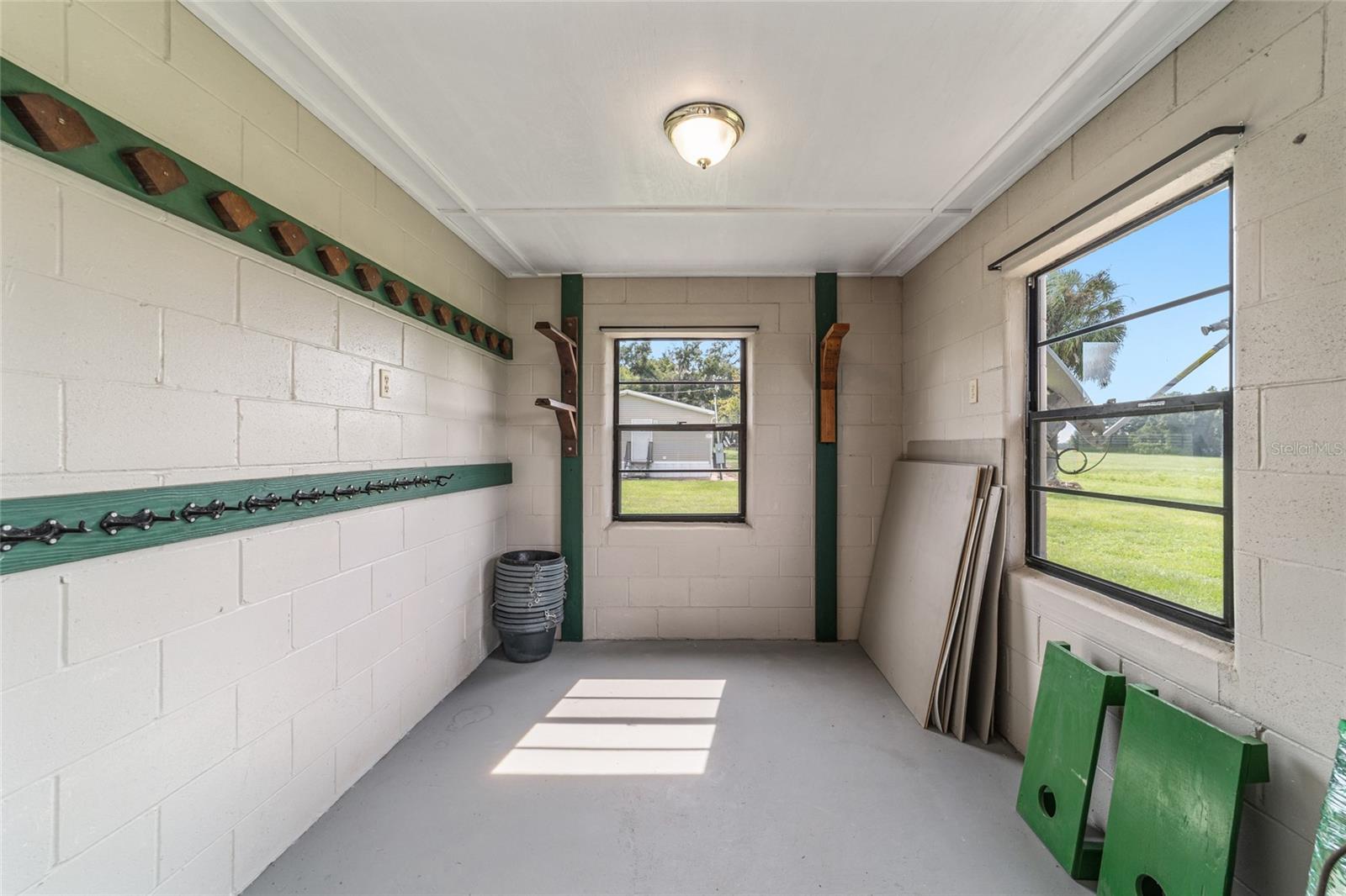 17176 N US HIGHWAY 441, REDDICK, FL, 32686