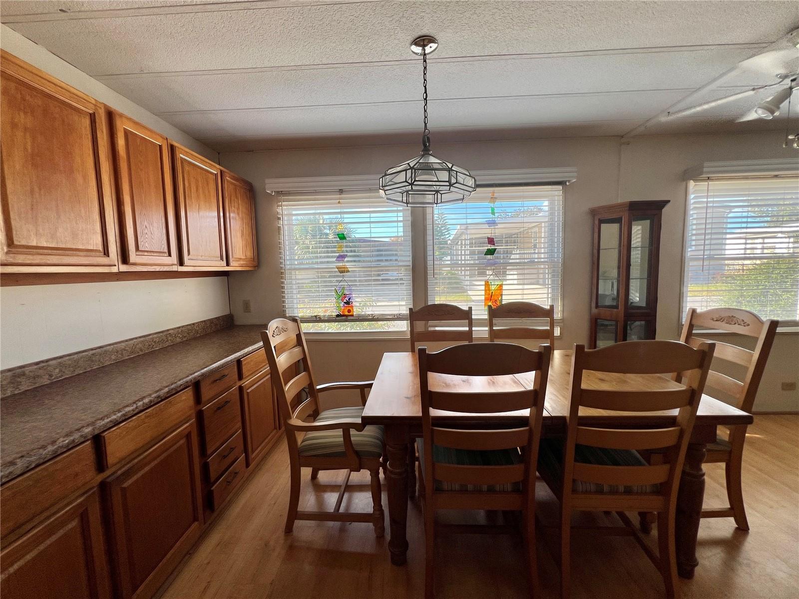 G5104618 Property Photo