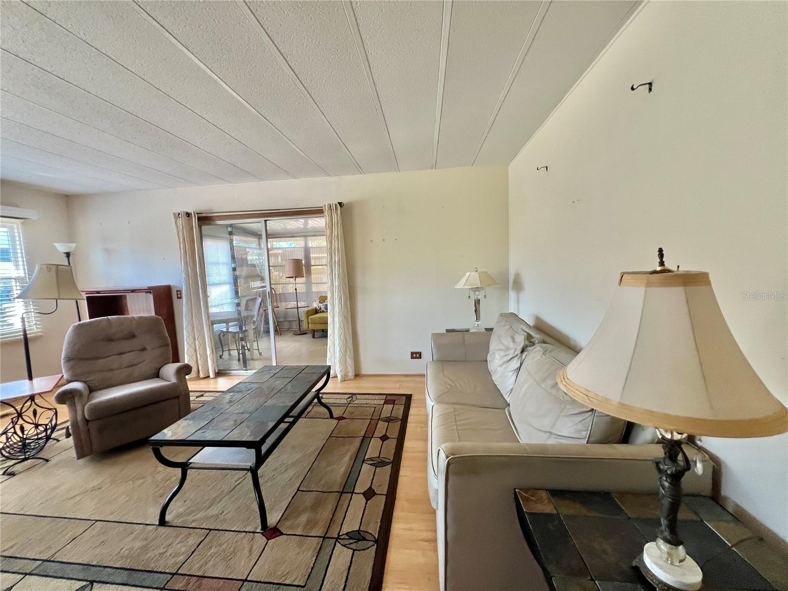 G5104618 Property Photo