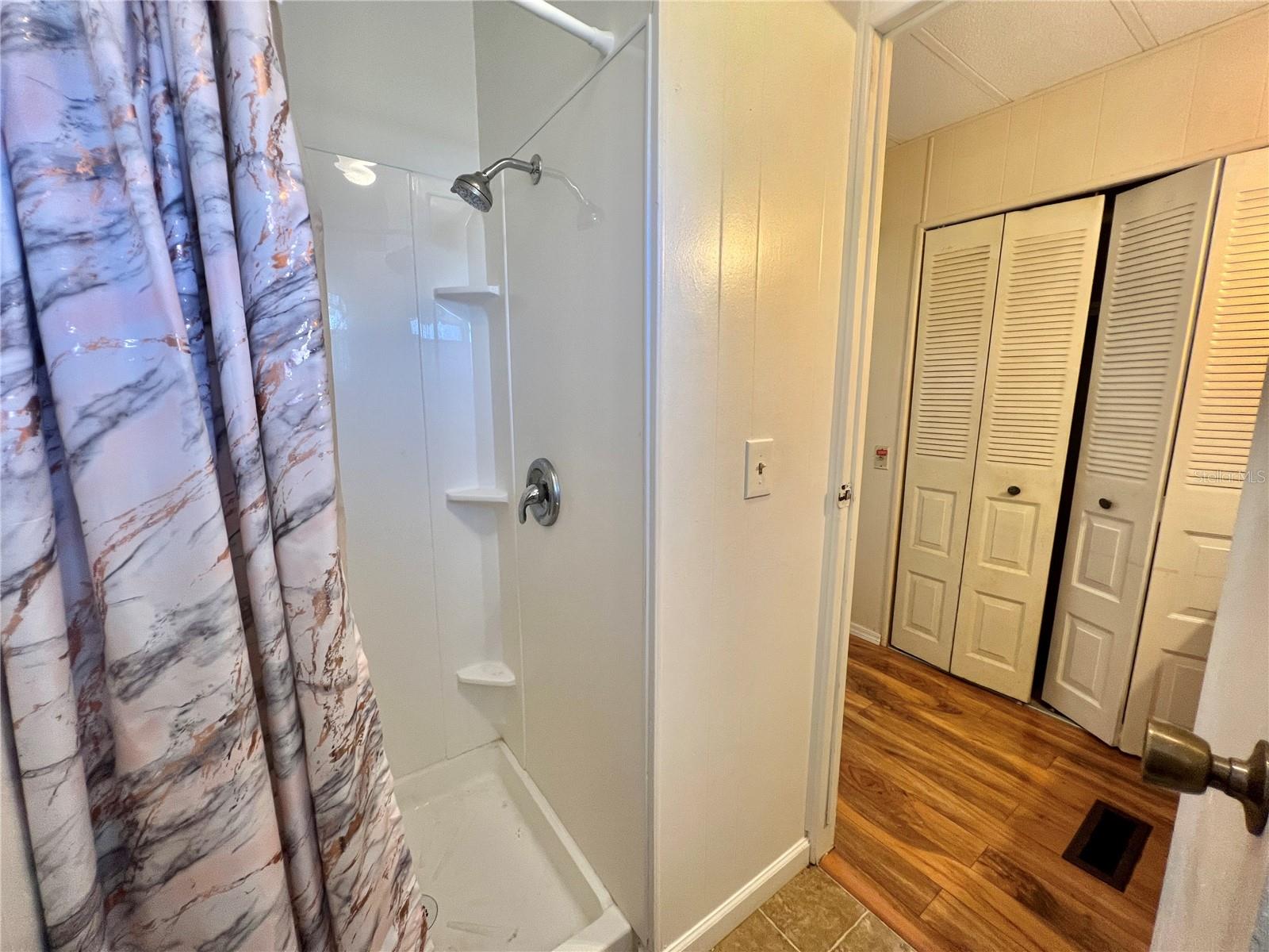 G5104618 Property Photo