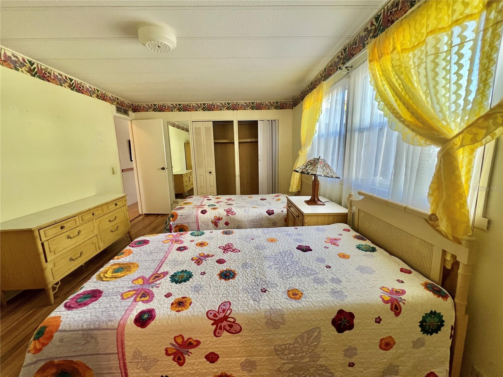 G5104618 Property Photo