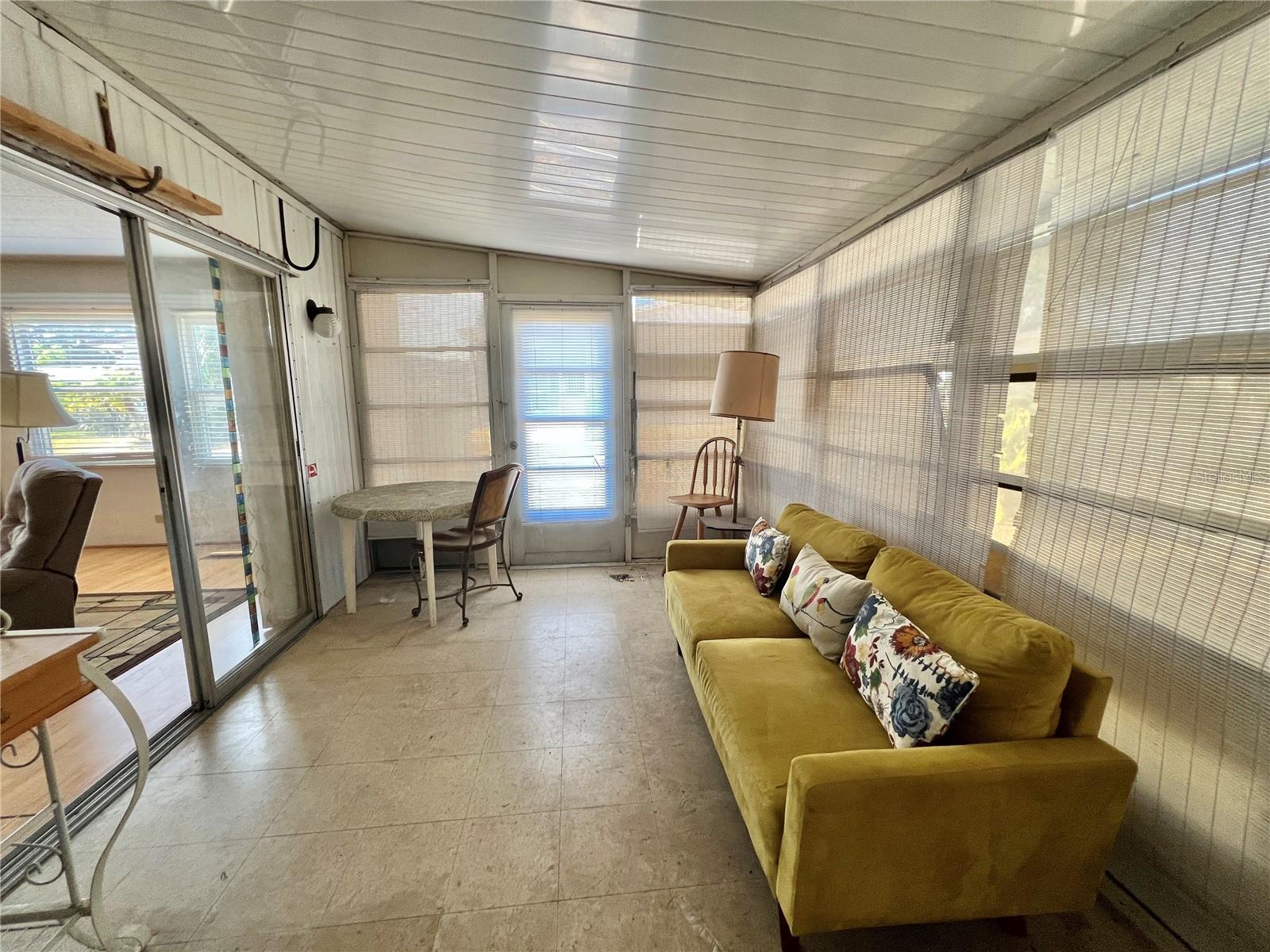 G5104618 Property Photo